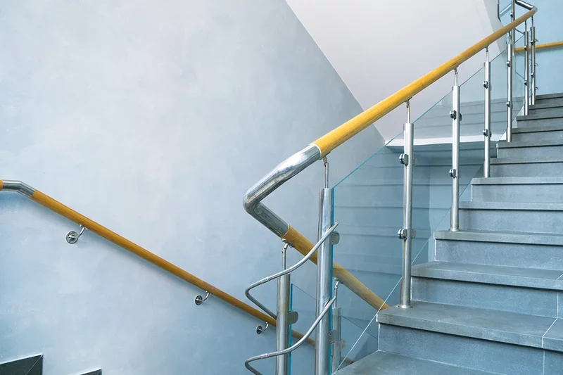 Balustrade moderne pentru case si spatii comerciale