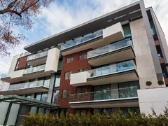 Balustrade moderne pentru case si spatii comerciale